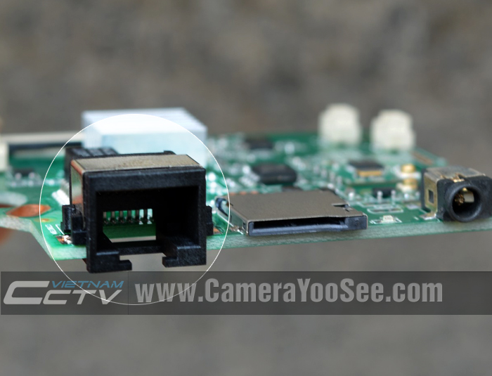 Camera YooSee hỗ trợ cổng cắm cáp mạng RJ45